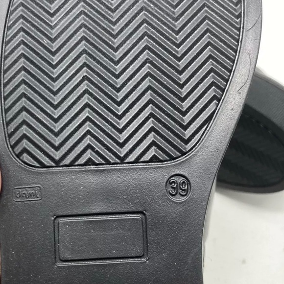 Lemaré Leather Slip On Sneakers Black Fashion - Picture 9 of 9